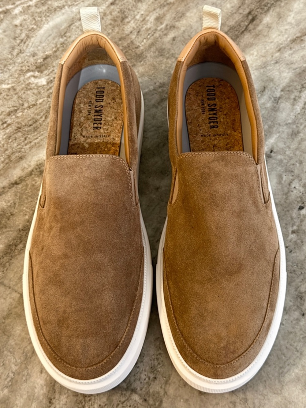 TODD SNYDER Tuscan Slip On Sneaker Cappuccino Sz 12 Tan Beige Suede New